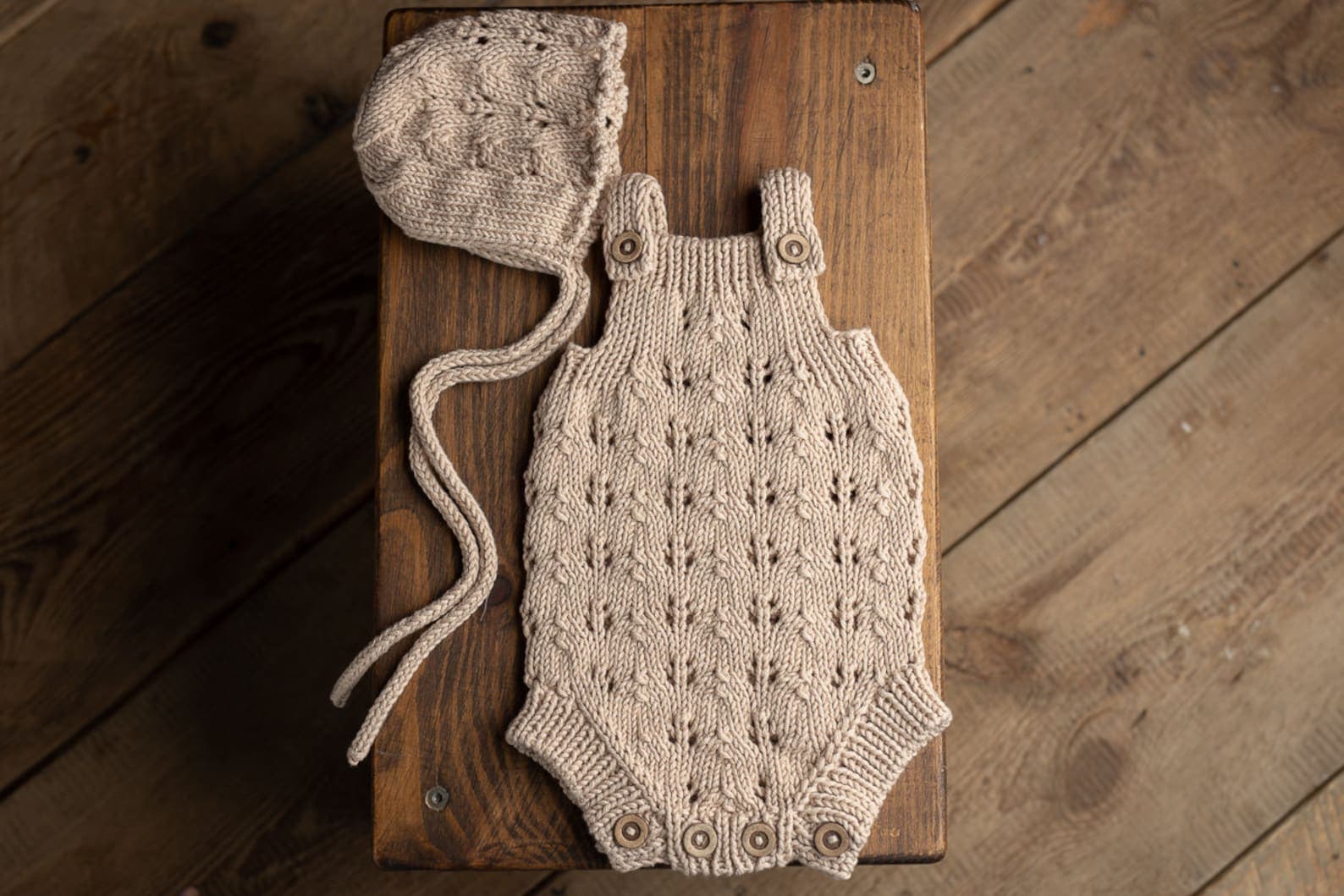 Newborn photography prop set